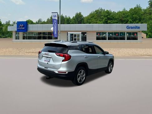 Used 2021 GMC Terrain SLT w/ Infotainment Package II AWD/4WD image 6