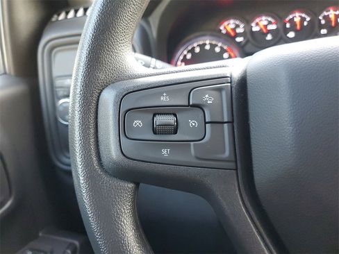 Used 2025 Chevrolet Silverado 1500 Custom image 19