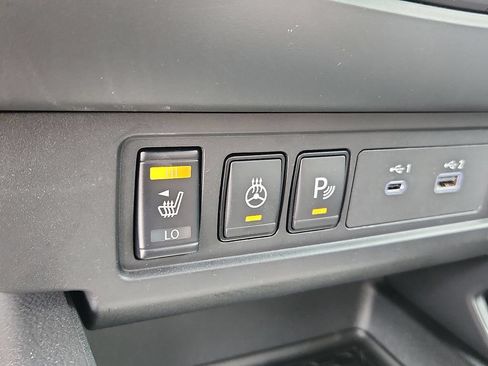 Certified 2026 Nissan Frontier SV w/ All-Weather Content Package AWD/4WD image 24