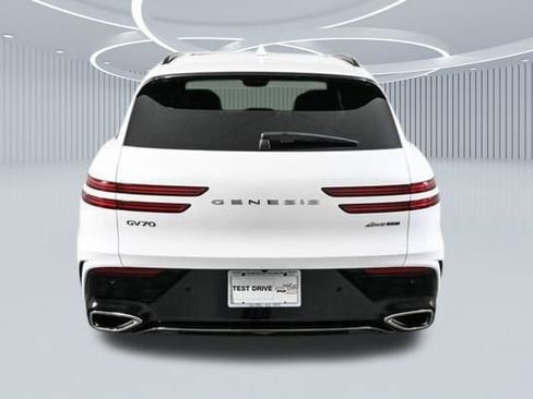 New 2026 Genesis GV70 3.5T Sport Prestige AWD/4WD image 9
