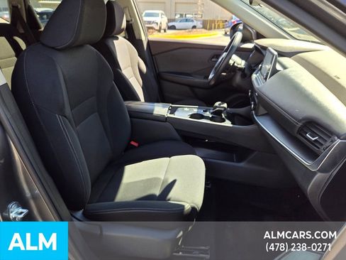 Used 2023 Nissan Rogue S image 16