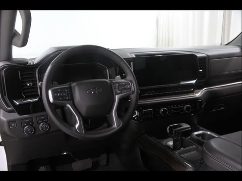 Used 2024 Chevrolet Silverado 1500 RST w/ All Star Edition Plus AWD/4WD image 7