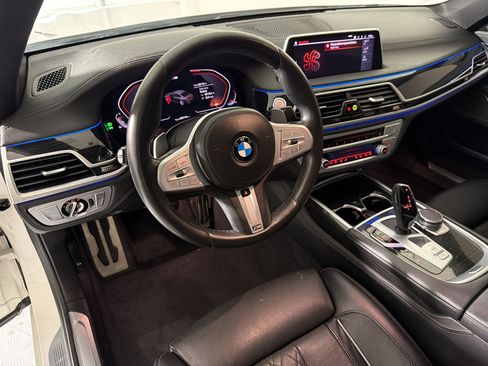 Used 2020 BMW 740i xDrive w/ M Sport Package AWD/4WD image 14