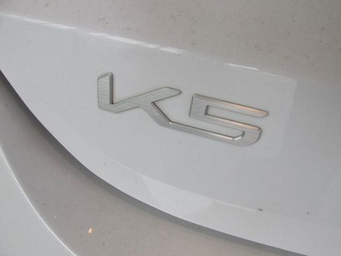 Used 2023 Kia K5 EX image 11