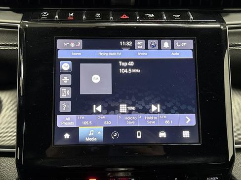 Used 2023 Jeep Grand Cherokee Altitude image 17