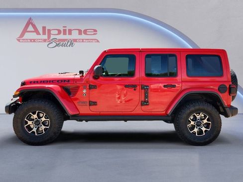 Used 2018 Jeep Wrangler Unlimited Rubicon AWD/4WD image 2