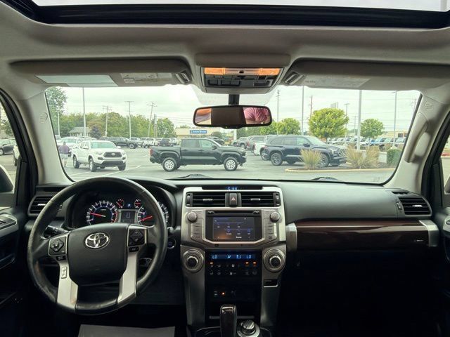 Used 2015 Toyota 4Runner Limited AWD/4WD image 12