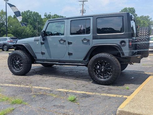 Used 2015 Jeep Wrangler Unlimited Sport AWD/4WD image 5