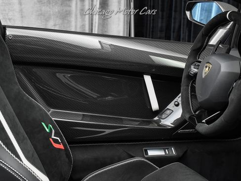 Used 2021 Lamborghini Aventador SVJ image 25