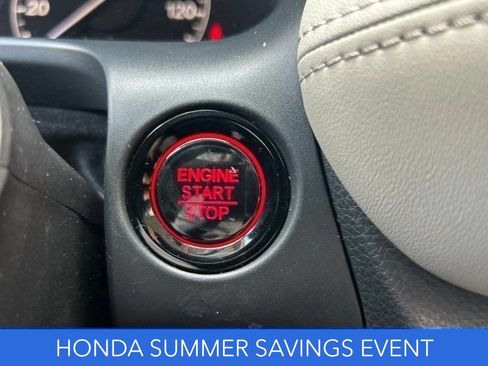 Certified 2025 Honda HR-V LX image 25