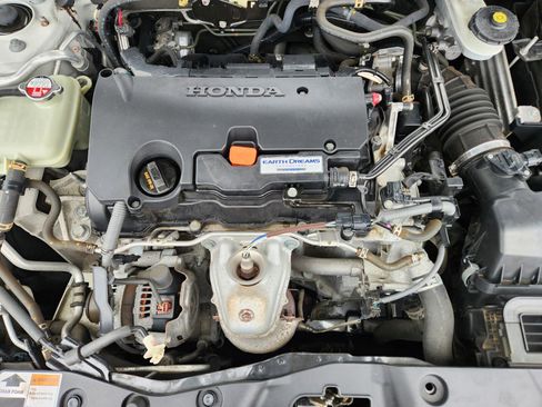 Used 2016 Honda Civic LX image 9