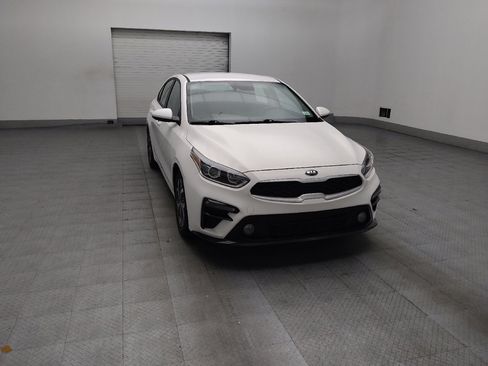 Used 2020 Kia Forte LXS FWD image 13