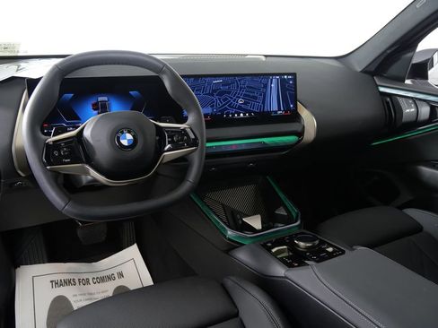 Certified 2025 BMW X3 xDrive30i w/ Convenience Package image 17