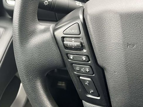 Used 2022 Nissan Frontier SV w/ Technology Package image 25