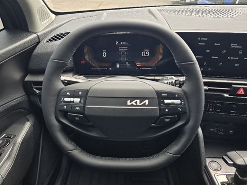 New 2026 Kia Sportage LX w/ LX Convenience Package AWD/4WD image 7