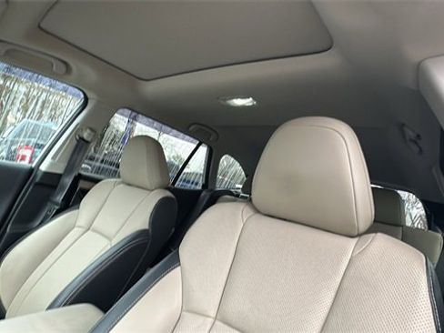 Used 2022 Subaru Outback Limited image 31