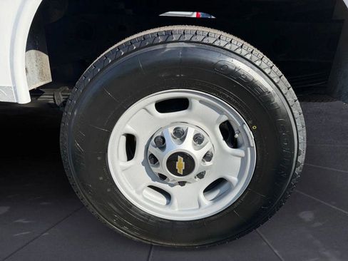 Used 2021 Chevrolet Silverado 2500 W/T w/ WT Convenience Package image 40