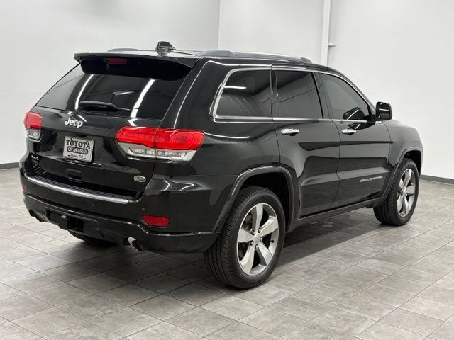 Used 2014 Jeep Grand Cherokee Overland w/ Advanced Technology Group AWD/4WD image 2