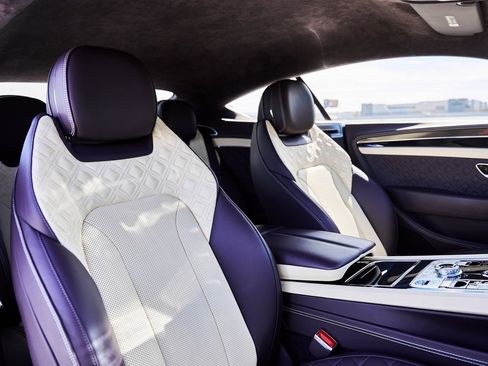 Used 2023 Bentley Continental GT Speed image 35