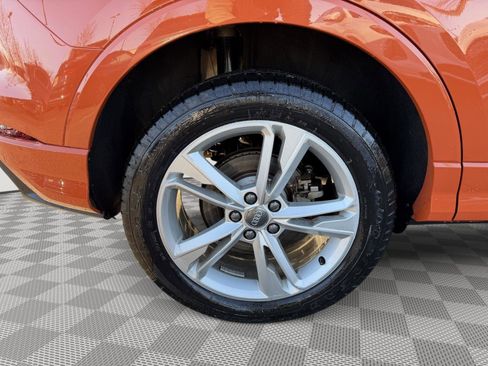 Used 2019 Audi Q3 2.0T Premium Plus w/ Premium Plus Package image 9