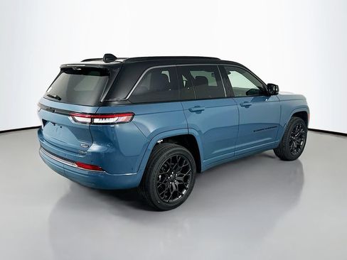New 2026 Jeep Grand Cherokee Summit w/ Obsidian Package AWD/4WD image 7