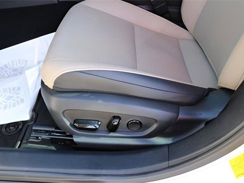 Used 2021 Lexus ES 350 w/ Premium Package image 14