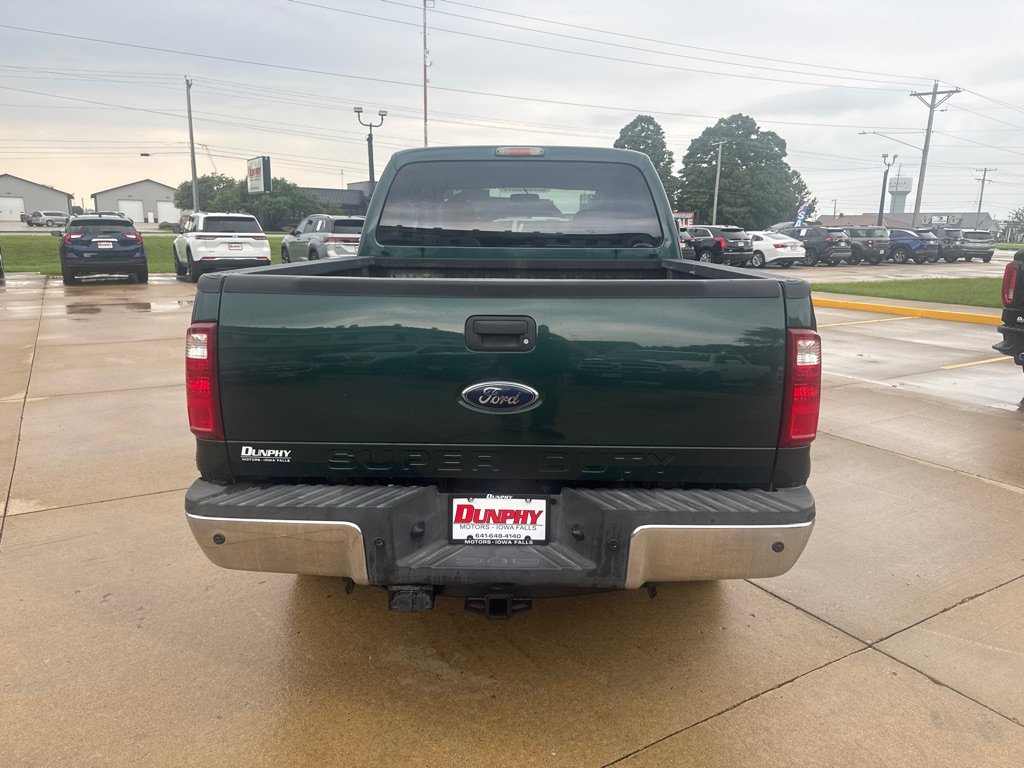 Used 2010 Ford F250 4x4 Crew Cab Super Duty image 4