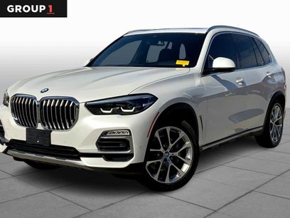 Used 2019 BMW X5 xDrive40i w/ Premium Package 2