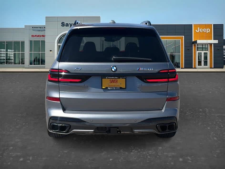 Used 2025 BMW X7 M60i w/ Executive Package AWD/4WD image 6