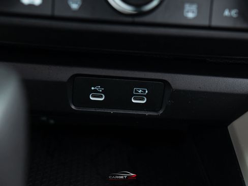 Used 2025 Honda Accord LX image 31