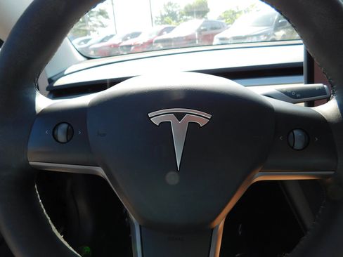 Used 2023 Tesla Model 3 Standard Range RWD image 22