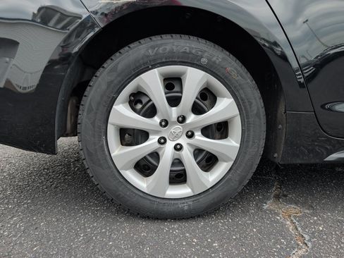Used 2024 Toyota Corolla LE FWD image 27