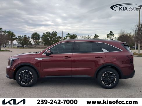 New 2025 Kia Sorento S w/ Panoramic Sunroof Package image 8