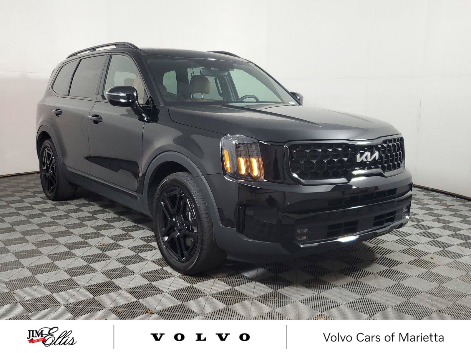 Used 2024 Kia Telluride SX X-Line AWD/4WD image 1