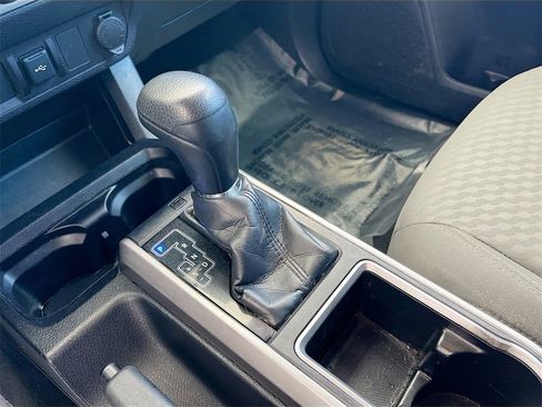 Used 2021 Toyota Tacoma SR5 image 16