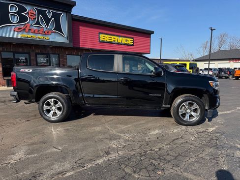Used 2018 Chevrolet Colorado Z71 image 9