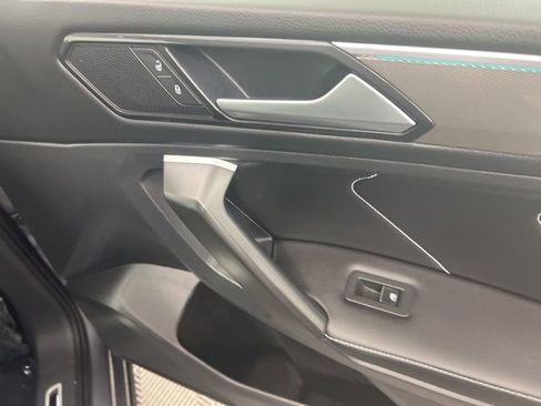 Used 2024 Volkswagen Tiguan SE R-Line AWD/4WD image 26