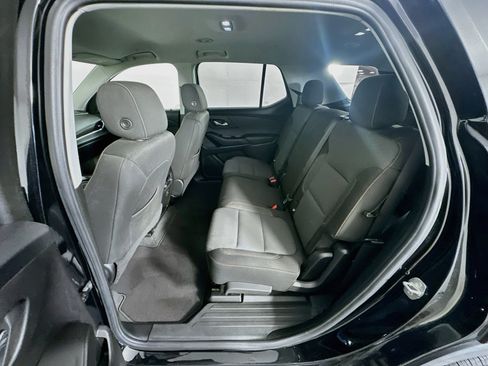 Used 2020 Chevrolet Traverse LS FWD image 26