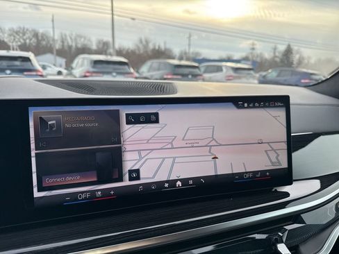 New 2026 BMW X7 xDrive40i w/ M Sport Package image 15