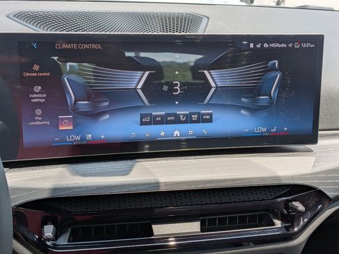 New 2026 BMW 430i xDrive w/ M Sport Package AWD/4WD image 25