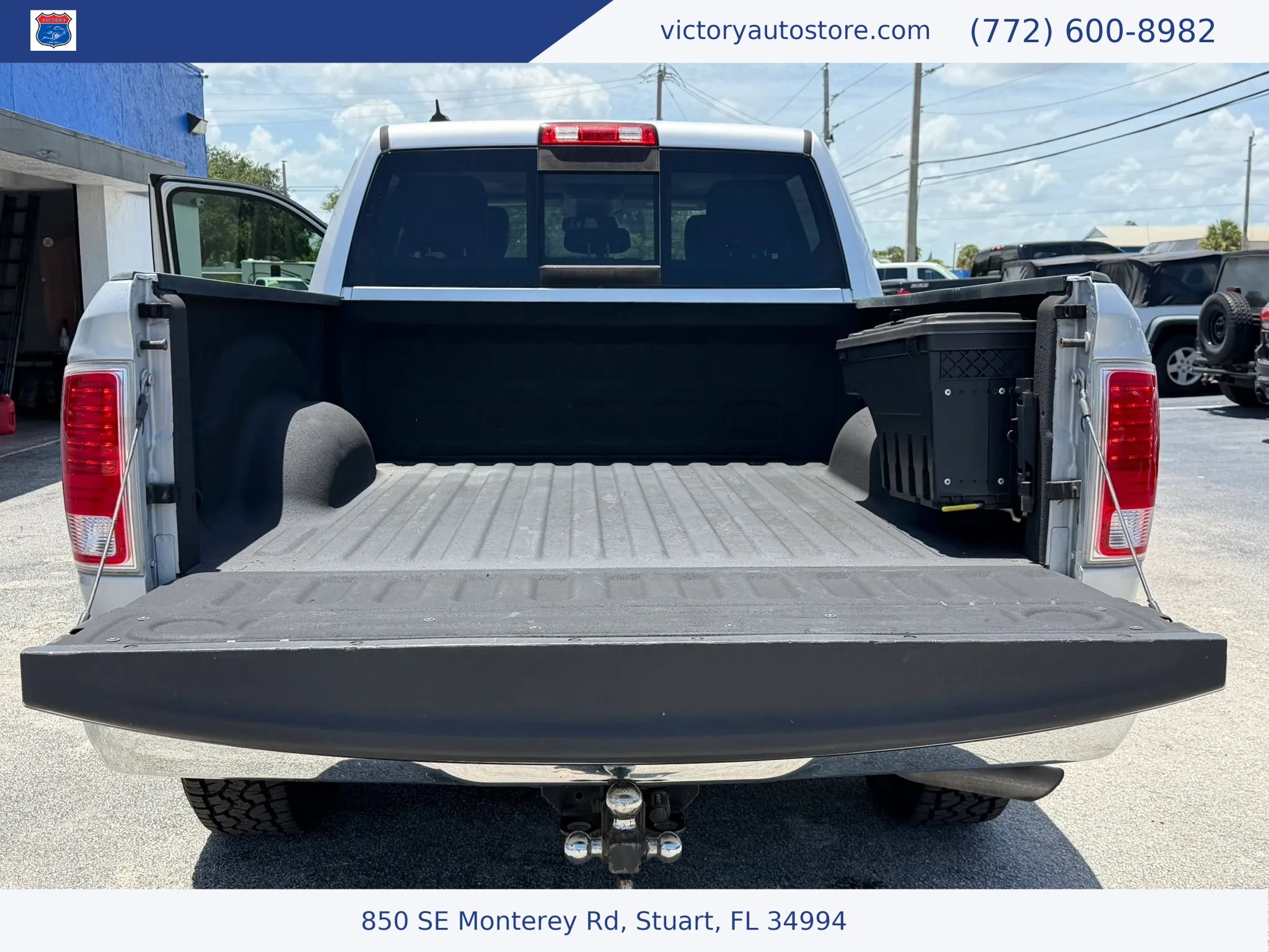 Used 2018 RAM 1500 Laramie w/ Convenience Group AWD/4WD image 12