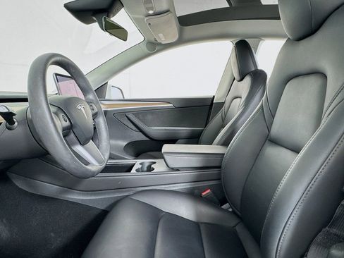 Used 2023 Tesla Model Y Long Range AWD/4WD image 8