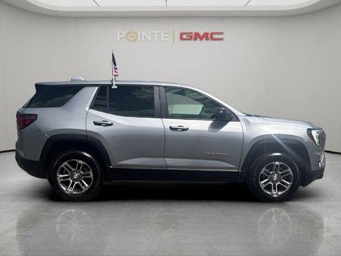 Used 2025 GMC Terrain Elevation AWD/4WD image 7