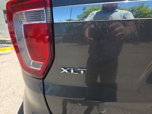 Used 2017 Ford Explorer XLT AWD/4WD image 5