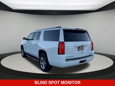 Used 2020 Chevrolet Suburban Premier RWD image 4