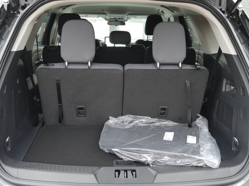 New 2026 Ford Explorer Active image 23