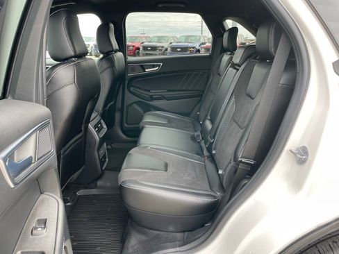 Used 2023 Ford Edge ST w/ Cargo Accessory Package AWD/4WD image 8