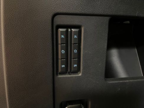 Used 2023 Ford Expedition Max Platinum AWD/4WD image 22