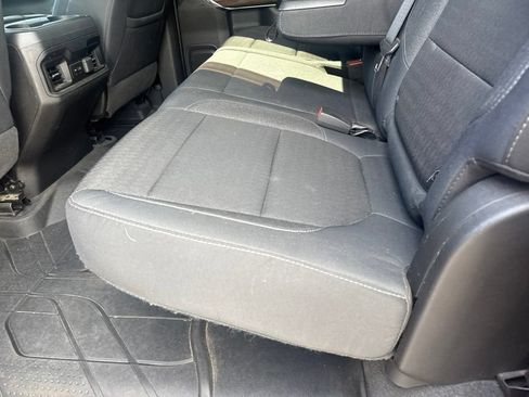 Used 2019 Chevrolet Silverado 1500 LT Trail Boss AWD/4WD image 15