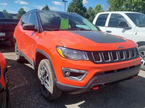Used 2021 Jeep Compass Trailhawk w/ Convenience Group AWD/4WD image 2